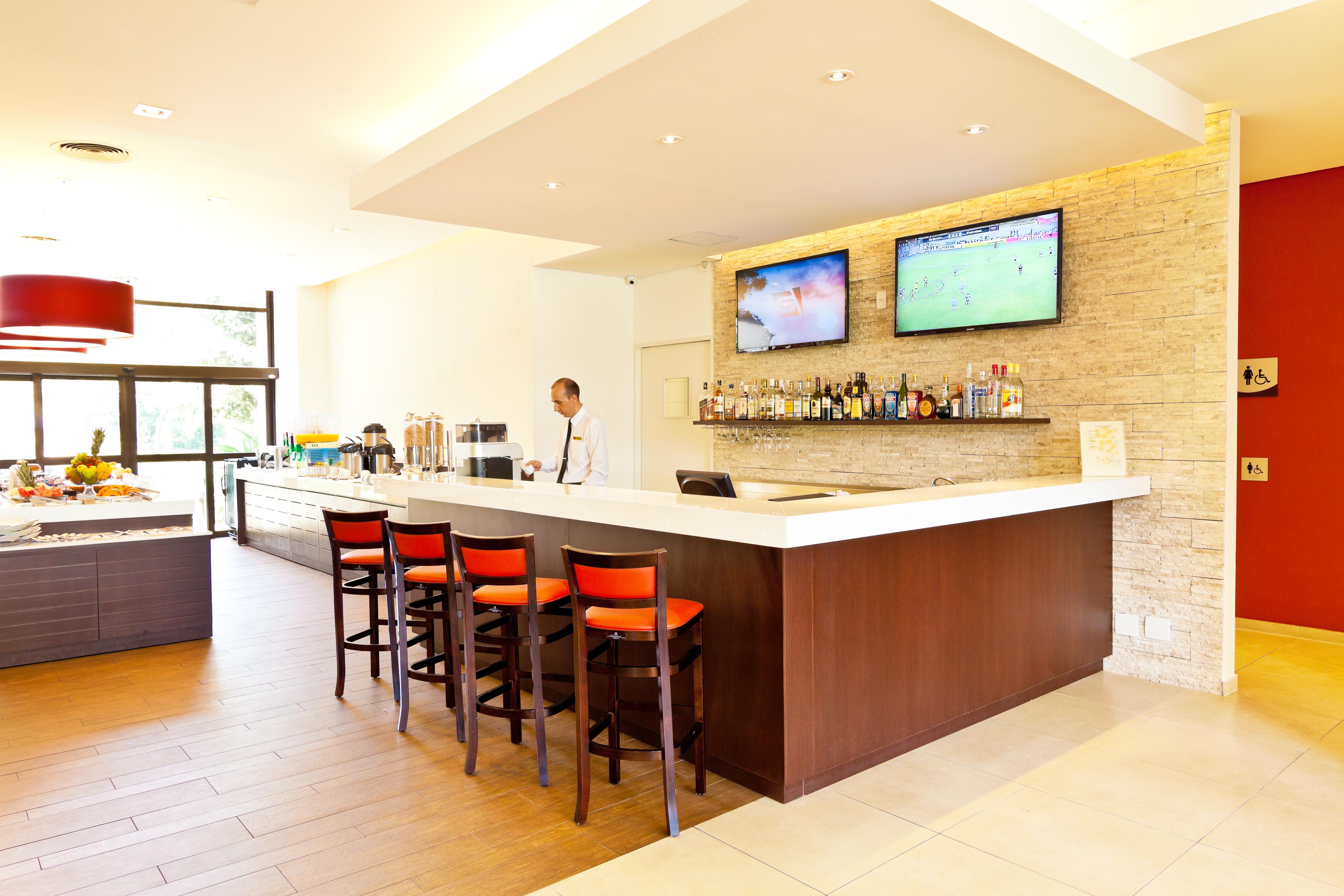 Panamby 4*